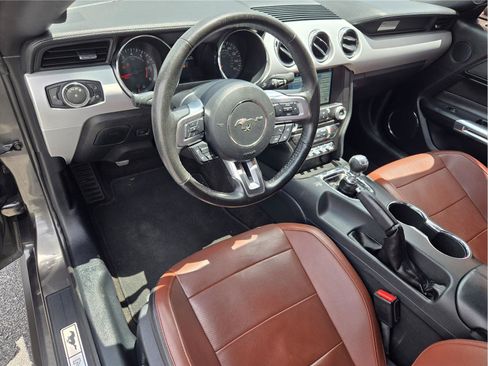 Used 2016 Ford Mustang GT Premium w/ Equipment Group 401A RWD image 26