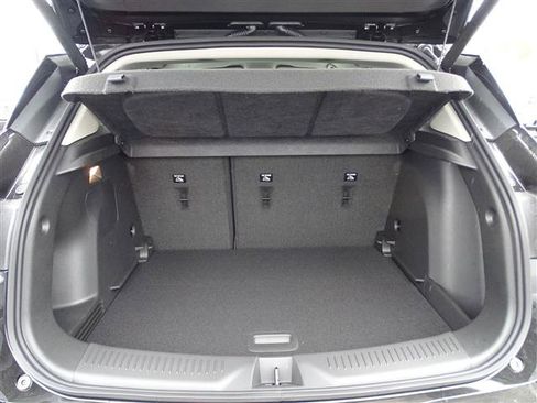 Used 2023 Buick Encore GX Select w/ Sport Touring Package image 6