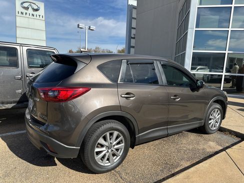 Used 2016 MAZDA CX-5 Touring w/ Touring Technology Package image 7
