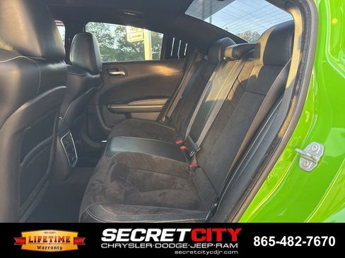 Used 2017 Dodge Charger SRT w/ Harman/Kardon Audio Group image 22