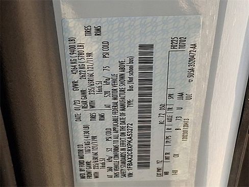 Used 2023 Ford Transit 350 XLT image 18