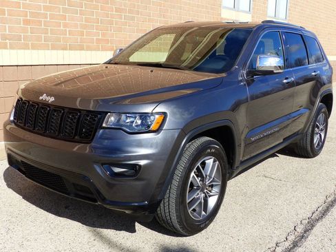 Used 2021 Jeep Grand Cherokee Limited image 5