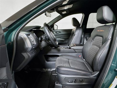 Used 2023 Nissan Pathfinder Rock Creek image 18
