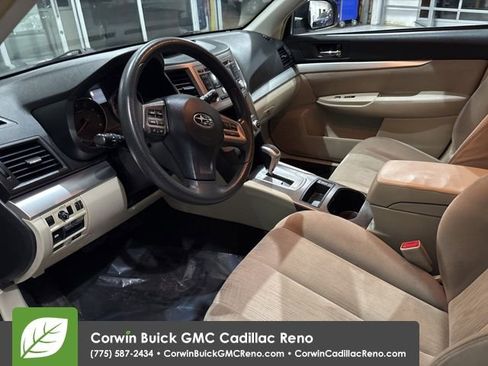 Used 2014 Subaru Outback 2.5i w/ Alloy Wheel Package image 13