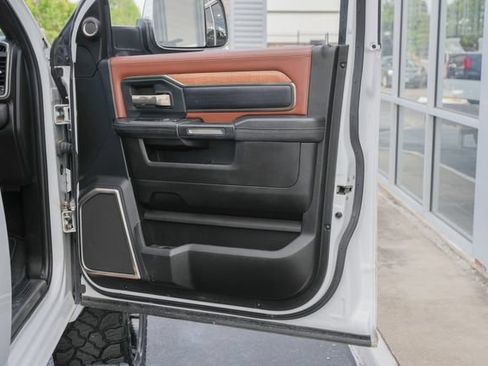 Used 2019 RAM 2500 Limited AWD/4WD image 30