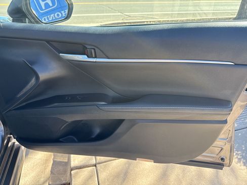 Used 2023 Toyota Camry XSE image 38