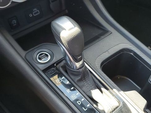 Used 2024 Nissan Sentra S FWD image 21