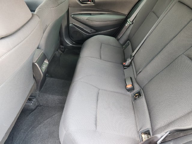 Used 2025 Toyota Corolla LE FWD image 29
