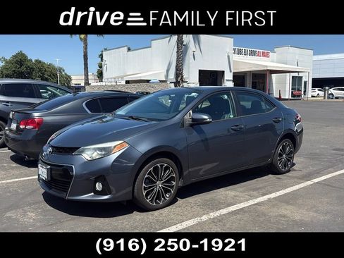 Used 2015 Toyota Corolla S FWD image 1