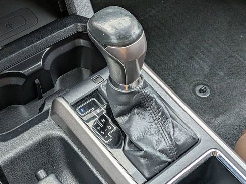 Used 2019 Toyota Tacoma Limited image 22