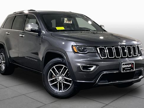 Used 2017 Jeep Grand Cherokee Limited w/ Luxury Group II AWD/4WD image 2
