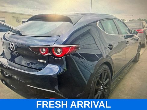 Used 2024 MAZDA MAZDA3 s FWD image 4