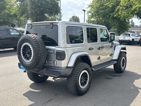 Certified 2021 Jeep Wrangler Unlimited Sahara AWD/4WD image 5