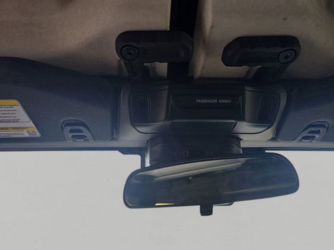 Used 2024 Jeep Wrangler Sport S image 13