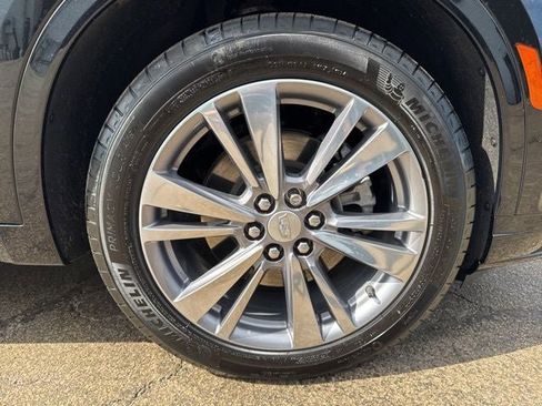 Certified 2024 Cadillac XT6 Premium Luxury FWD image 33