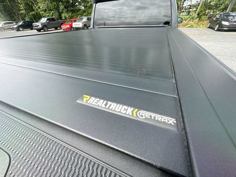 Used 2024 Toyota Tacoma SR5 AWD/4WD image 25