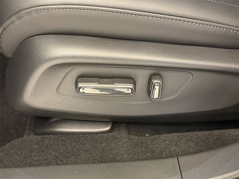 New 2026 Honda HR-V EX-L image 21