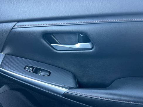 Used 2021 Nissan Sentra SR image 19