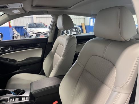 Used 2024 Honda Civic Touring image 22