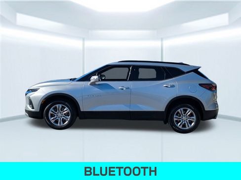 Used 2021 Chevrolet Blazer LT image 2