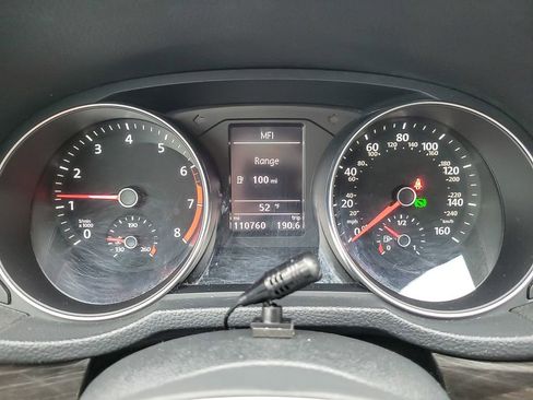 Used 2017 Volkswagen Passat 1.8T SE image 10