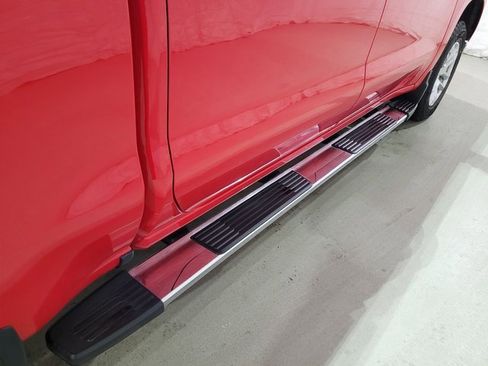 Used 2022 Chevrolet Silverado 1500 LT image 32