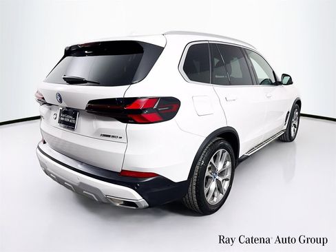 Certified 2024 BMW X5 xDrive50e w/ Premium Package image 7