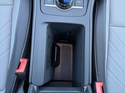 New 2026 Volkswagen Tiguan SE R-Line image 22