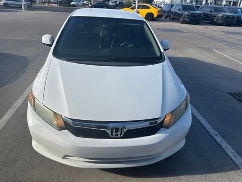 Used 2012 Honda Civic LX image 9