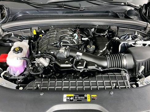 New 2026 Jeep Grand Cherokee L 4WD image 2