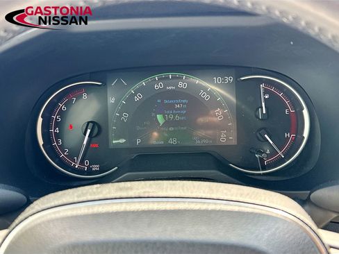 Used 2023 Toyota RAV4 XLE Premium FWD image 15