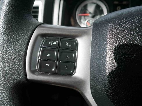 Certified 2021 RAM 1500 Classic SLT image 30