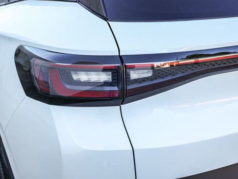 New 2026 Volkswagen ID.4 Pro S image 9