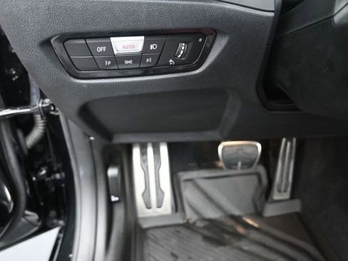 Used 2023 BMW 440i xDrive Convertible w/ Premium Package image 16