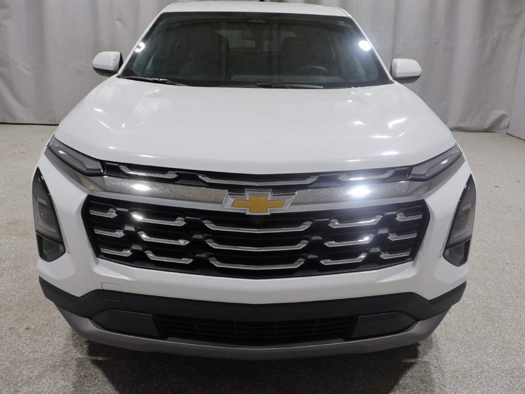 Used 2026 Chevrolet Equinox LT AWD/4WD image 8