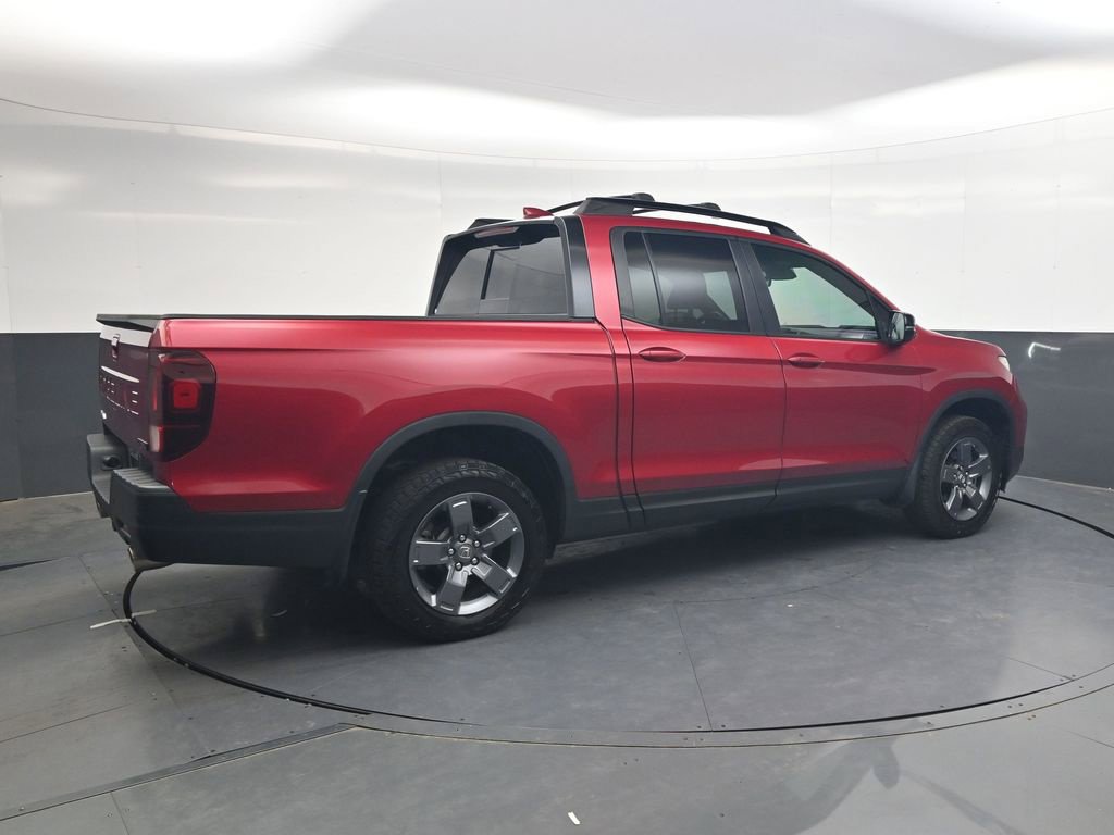 Certified 2024 Honda Ridgeline TrailSport image 4