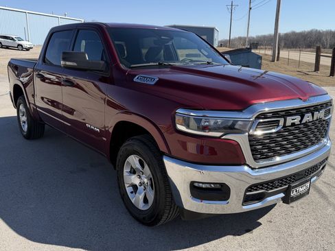 Used 2025 RAM 1500 Big Horn image 12