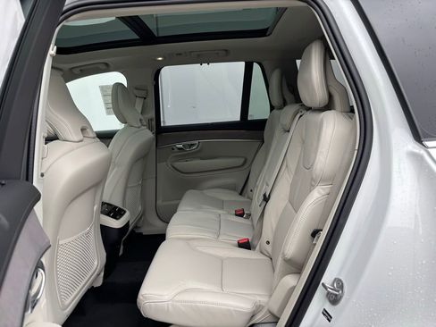 New 2026 Volvo XC90 B6 Ultra w/ Protection Package AWD/4WD image 16