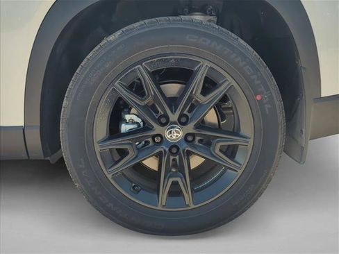 New 2026 Toyota Grand Highlander AWD image 8