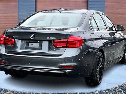 Used 2017 BMW 330i xDrive 330i xDrive Sedan 4D image 12