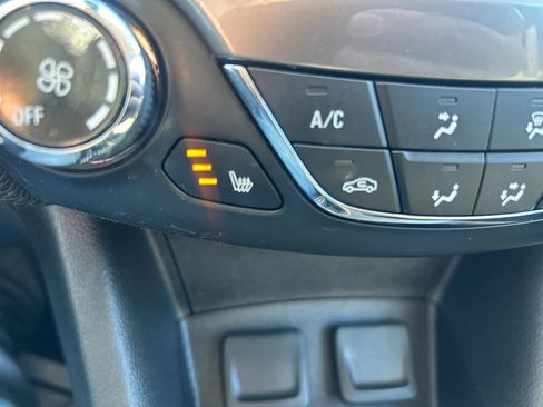 Used 2016 Chevrolet Cruze LT w/ Convenience Package image 20