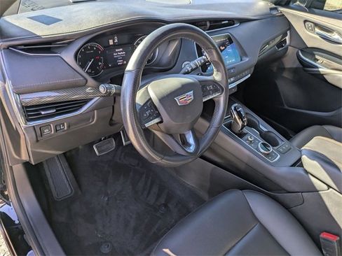 Used 2022 Cadillac XT4 Sport w/ Driver Awareness Package image 7