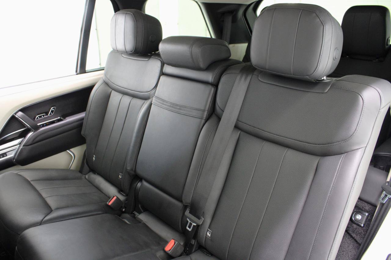 Used 2022 Land Rover Range Rover Long Wheelbase SE AWD/4WD image 39