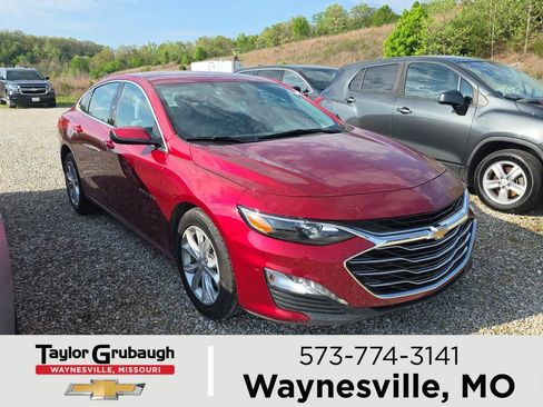 Used 2025 Chevrolet Malibu LT image 1
