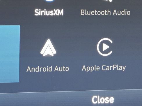 Used 2023 Hyundai Santa Fe SEL w/ Premium Package image 5