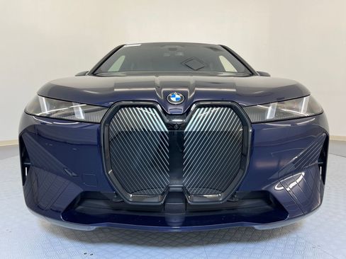 Used 2026 BMW iX xDrive45 AWD/4WD image 6