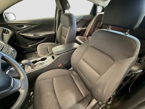 Used 2024 Chevrolet Malibu LT FWD image 12