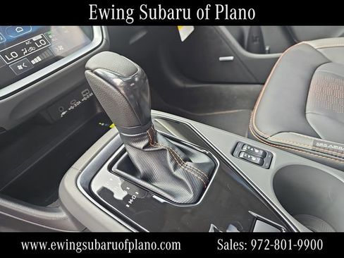 Used 2025 Subaru Crosstrek 2.5i Limited w/ Crosstrek Mirror Package image 24