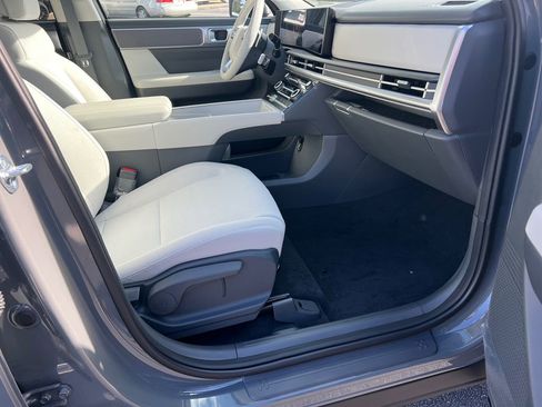 New 2026 Hyundai Santa Fe SE image 13