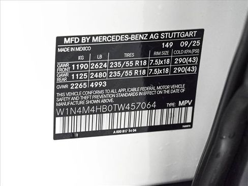 Certified 2026 Mercedes-Benz GLB 250 4MATIC image 27
